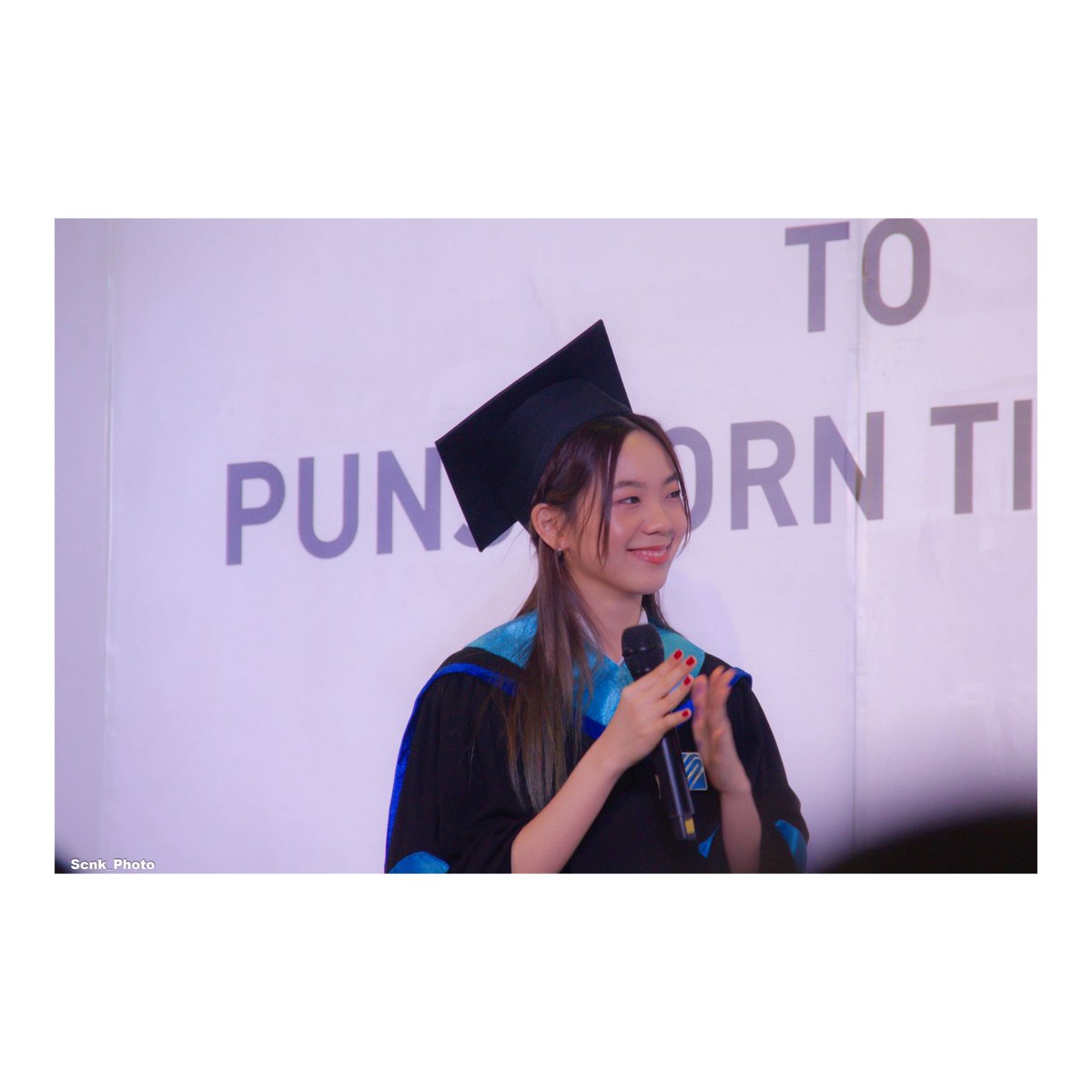 cnk_sun's tweet photo. • 13.12.2020 น้อนปัญเรียนจบแล้วคับ 🎓🦈 •
#Canon550D
#PUNsGraduation
#PunBNK48
#PunLYRA
___________
Her : Punsikorn Tiyakorn
Photographer: Scnk_Photo
Location : ไบเทค บางนา MR214-MR217 https://t.co/H2qlDsh5zq