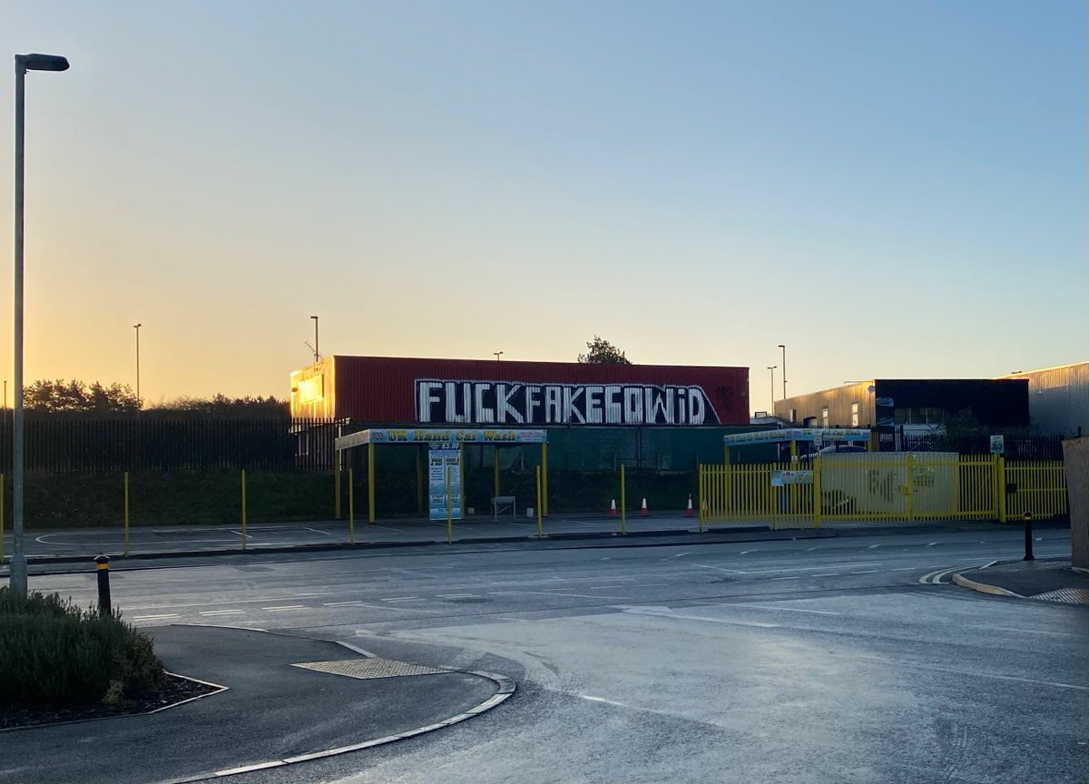 Latest graffiti spotted this morning. Very imaginative and skillfully done. Not sure what typeface they've used on this one though? <a href="/hulllive/">Hull Live</a> #Banksy