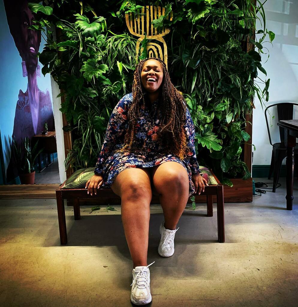allthingsthando's tweet photo. Well hello Tuesday,
At one of my favorite places this side of Johannesburg @mangrovejoburg how is your Tuesday going?
#Live #Laugh #Love #Play #BeAllThingsYou #spaces #johannesburg #braamfontein #mangrove https://t.co/nDwFUw2WKu https://t.co/5t0BFMIuf4