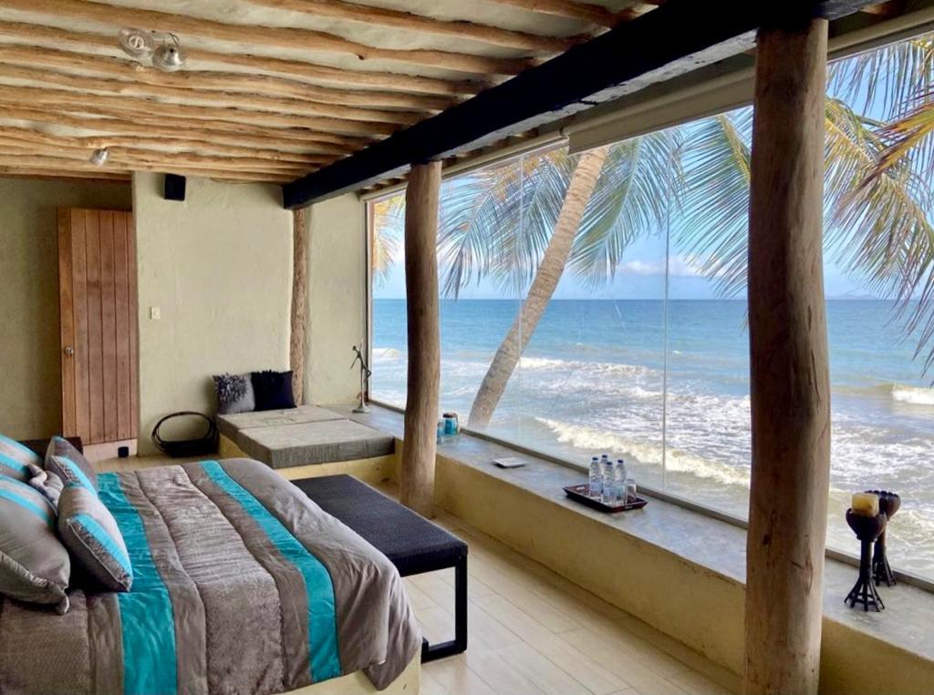 ʟᴀɪsʟᴀᴄᴏɴᴛɪɢᴏ (@laislacontigo) on Twitter photo 