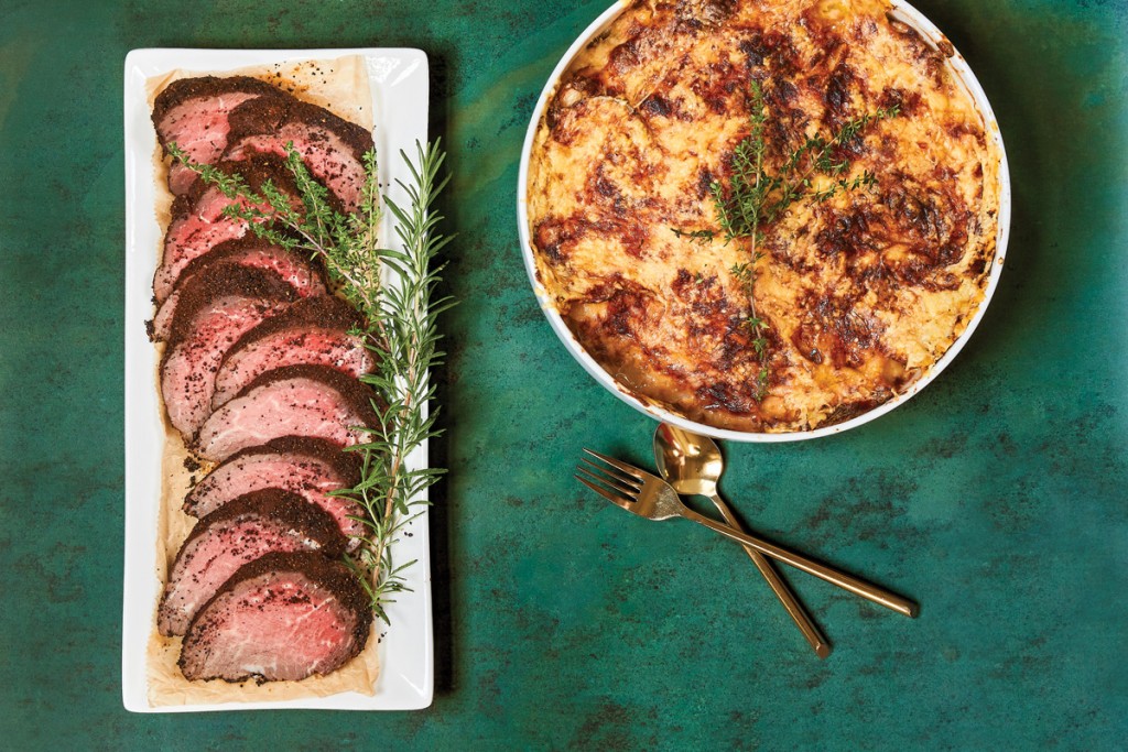 Holiday Takeout and Dinner Options From Rhode Island Restaurants, Popups and Caterers. Get your orders in!
rimonthly.com/holiday-takeou…

<a href="/EEntertaining/">EasyEntertaining Inc</a> <a href="/MillsTavern/">Mill's Tavern</a> <a href="/NewportVines/">Newport Vineyards</a> <a href="/foodbynorth/">big king sake (it’s James)</a> <a href="/oberlin_pvd/">Oberlin</a> <a href="/OceanHouseRI/">Ocean House</a> <a href="/PersimmonRI/">Persimmon Restaurant</a> <a href="/RedStripe_Rhody/">Red Stripe Restaurant</a> <a href="/WeekapaugInn/">Weekapaug Inn</a>