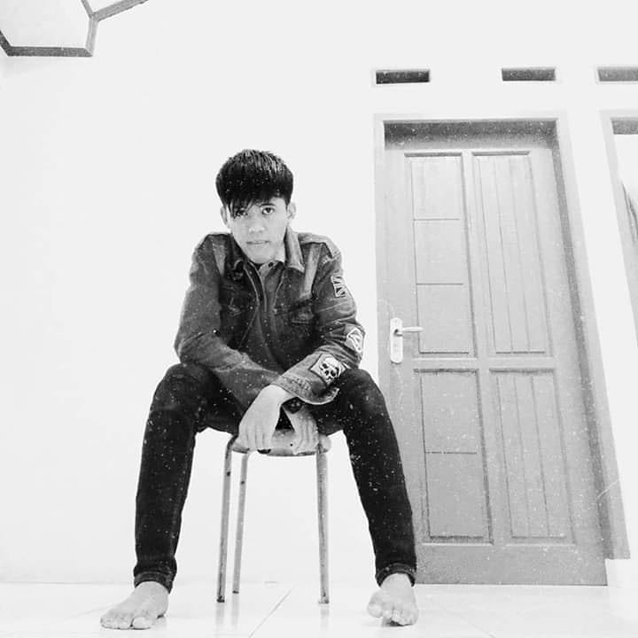 yadiesr's tweet photo. #FotoProfilBaru https://t.co/NE5J6ZnXVk