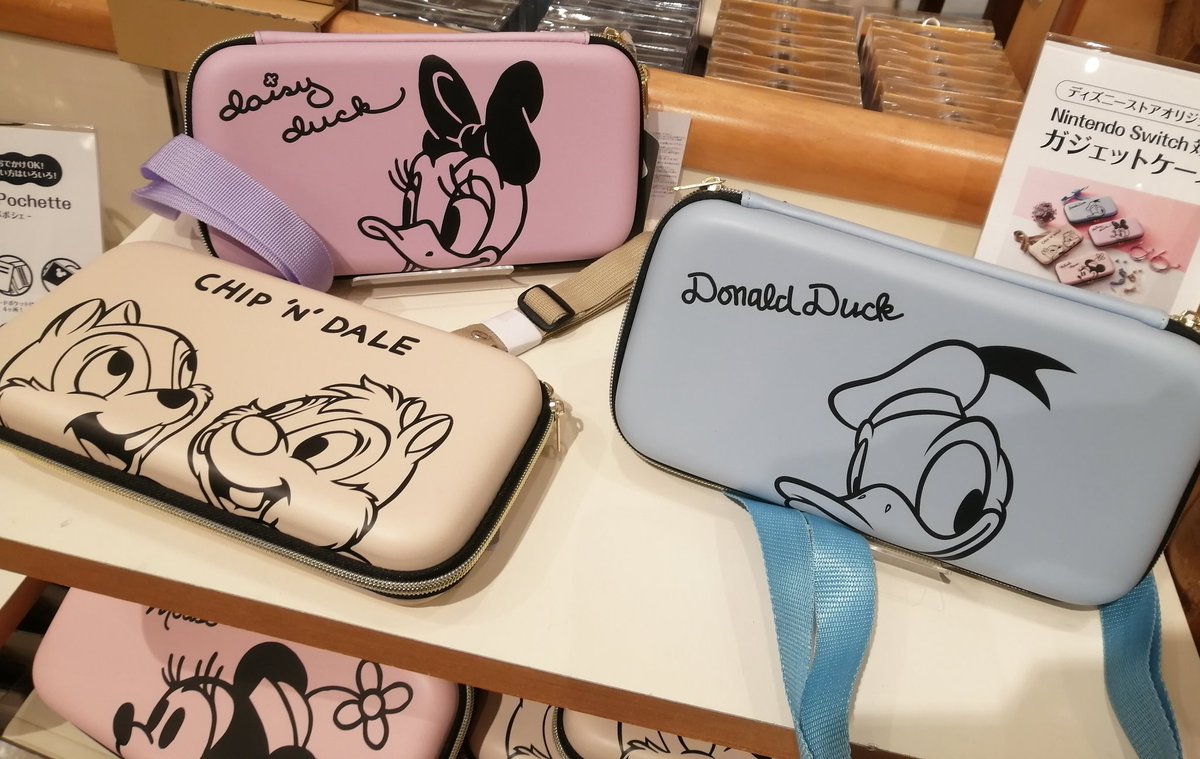 ゆめは ディズニーストアさんが Switchのケース出しててびっくりした 個人的にチデが1番可愛い気がする みんなかわいいが 撮影 掲載okもらってます