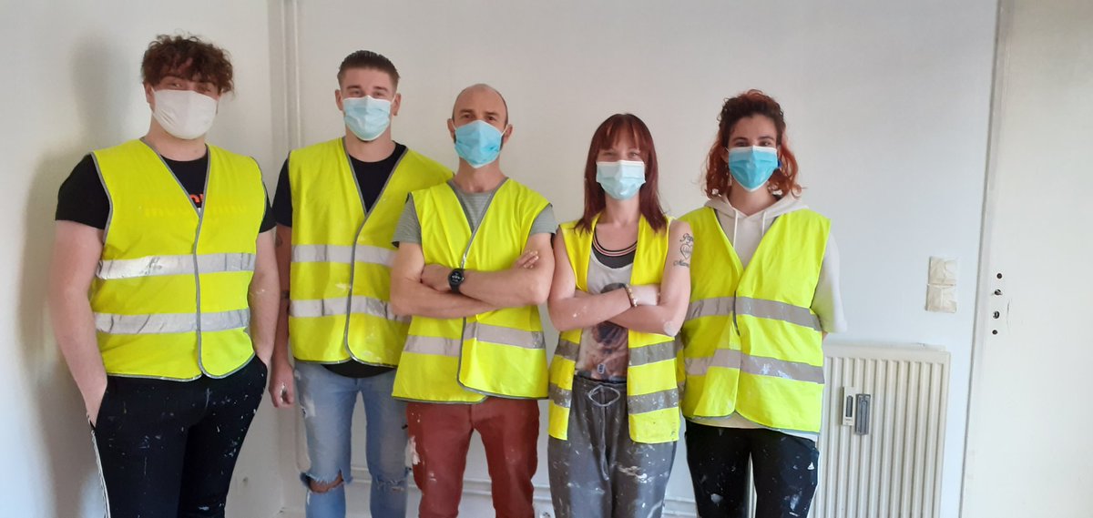 <a href="/TapajLille/">TAPAJLille</a> remercie  la <a href="/lillefrance/">Ville de Lille</a>   de nous avoir confié la rénovation  partielle d'un logement, nous avons aidé  une famille à s'installer dans de bonnes conditions. 
Las TAPAJeurs phase 2 ont vraiment assuré ! Ils peuvent  être fiers d'eux !