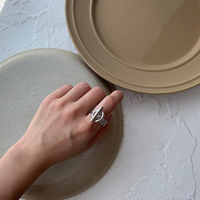 Feelegancecom's tweet photo. It’s all in the details.

https://t.co/nSweDE44cn

#ring #silverring #minimalist #minimalistring #jewelry #jewelrydesign #jewellery #lovering #ringlove https://t.co/umRvTBL5dU