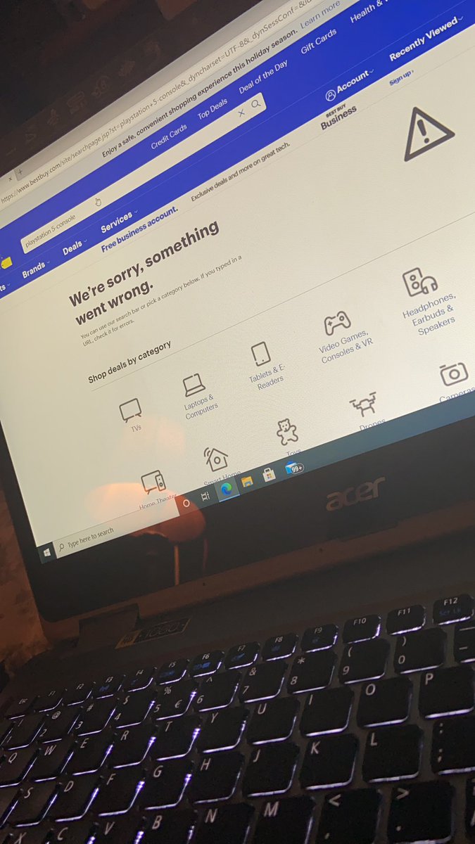 EdrickSegovia's tweet photo. Is this happening to anyone else #PS5 #PlayStation5restock #PlayStation5 https://t.co/fqT8b2IX57