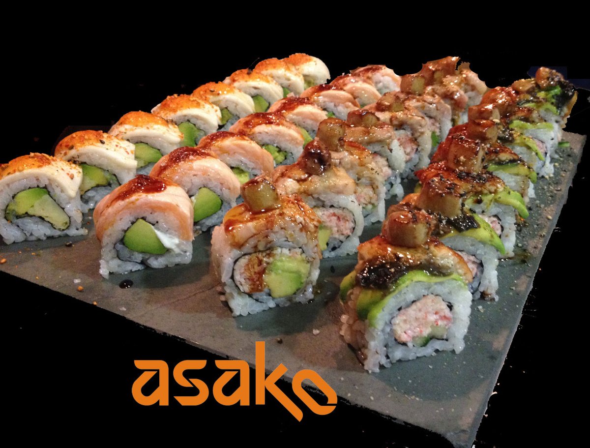 Disfruta de Asako en #teatinos 
Bandeja de Uramakis
#sushi #cocinafusion #SushiAdictos #sushiadomicilio #sushidelivery #gastronomia #NuevaNormalidad #findesemana #sugerencias #sushilovers #delivery #ToqueDeQueda #Asakofeelfood #servicioadomicilio