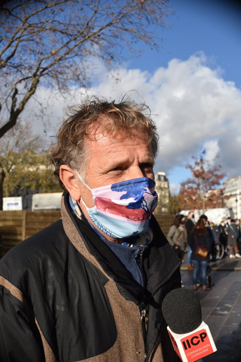 salefran's tweet photo. Mobilisons-nous ensemble pour la culture ! Avec @Charles_Berling
@ChrAleveque
Manif 15 décembre place de la Bastille.
Rassemblement unitaires du monde de la culture.
#culture #Paris
#culturesacrifiée #mobilisationcollective https://t.co/HIve2NGDGQ