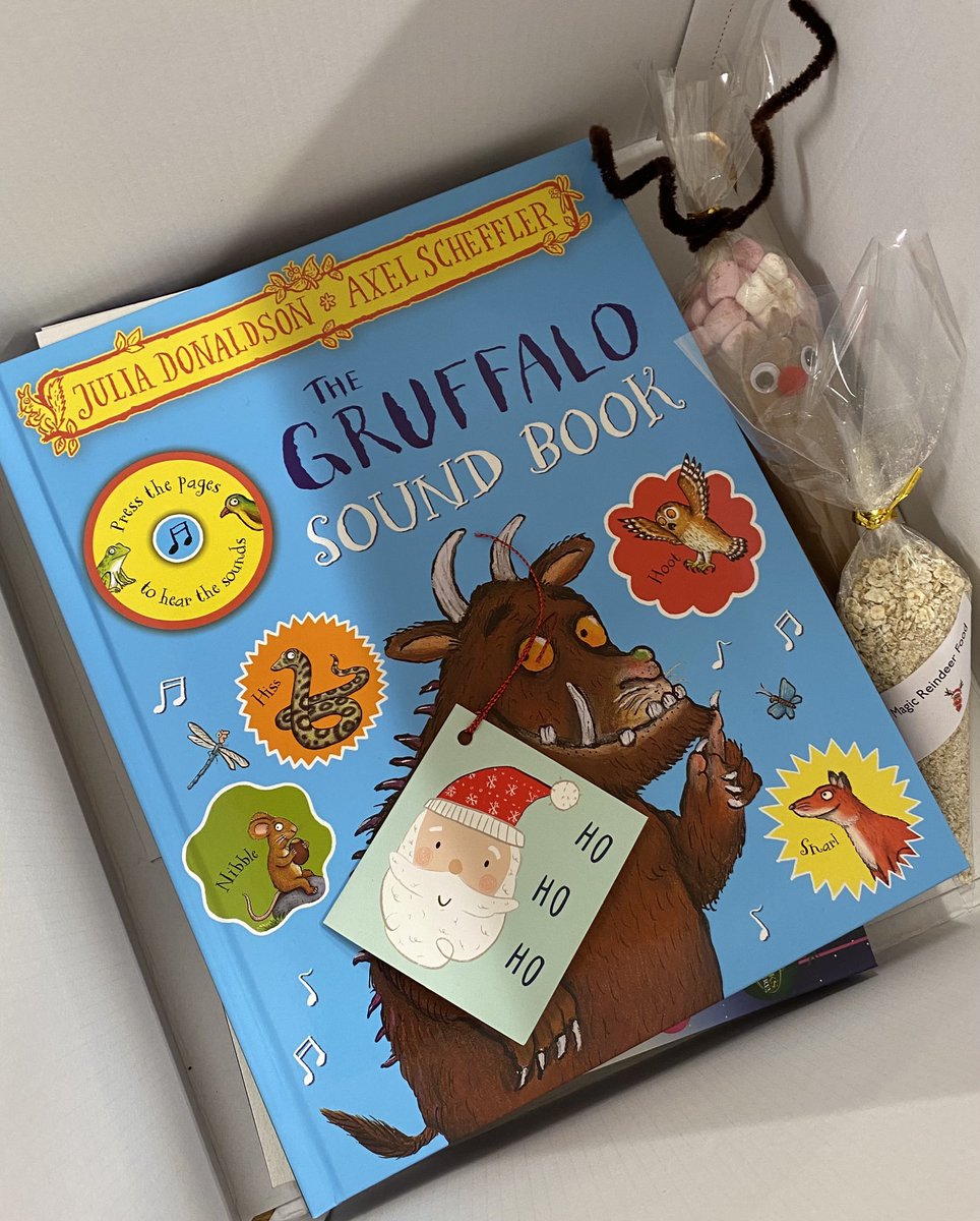 LappinCentre's tweet photo. Thank you so much 🙏 to @IreneMandelkow from @Liverpoollib for arranging for these fantastic books from @BookTrust They’re going into local children in need Christmas Eve boxes in the #OldSwan and surrounding areas   #JustOneBook https://t.co/AYgPnJ4mH3
