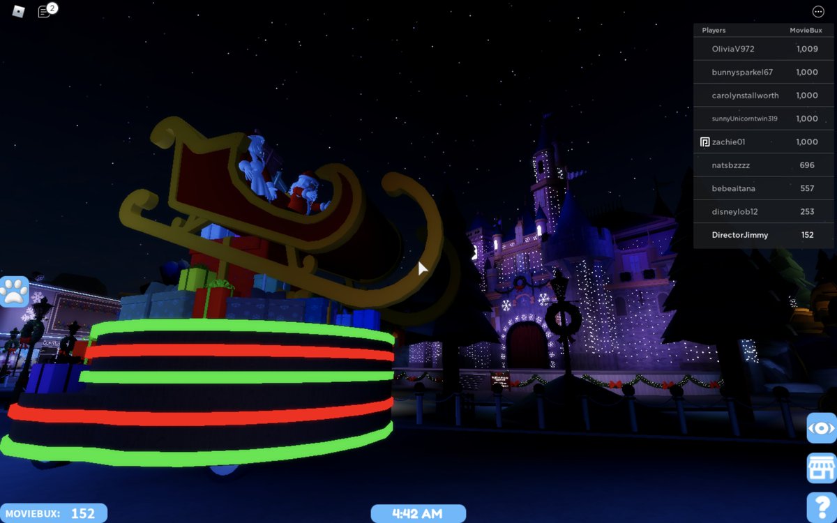 HorrificP's tweet photo. Hey @MovieLandROBLOX  really enjoyed your Christmas Parade last night! #roblox #virtualthemeparks #christmas #christmasparade #thenightmarebeforechristmas #santa #mickeymouse #goofy #pluto https://t.co/7mbiefsBdS