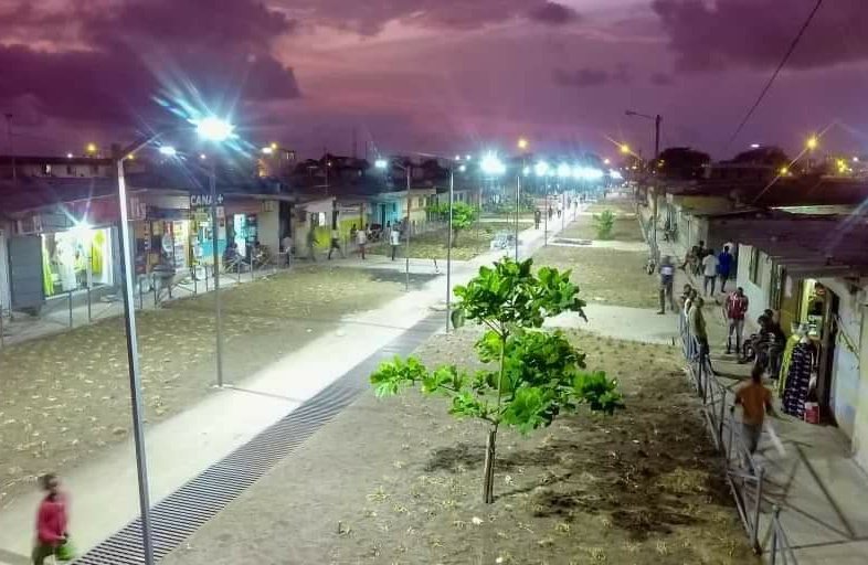 IbrahimaBacongo's tweet photo. Notre promenade de la #Sicogi 2 en images...
#KoumassiAutrementCestPossible
#Nousytravaillons
#CIB https://t.co/4Nt8iDxHPH