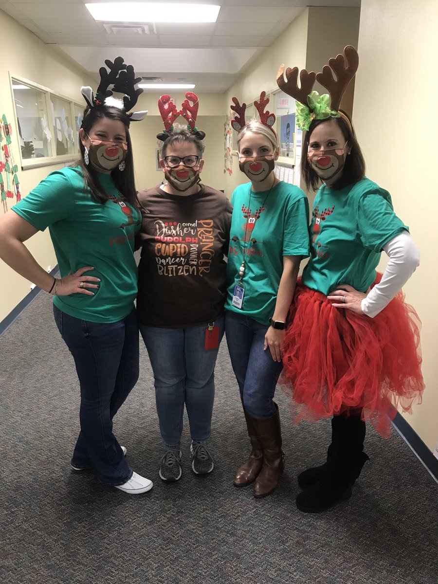 MissJacksonDWE's tweet photo. Happy Reindeer Day!  Celebrating all things reindeer today 🦌 #DWEeagles #reindeerday #secondgrade https://t.co/FniM7waW9V