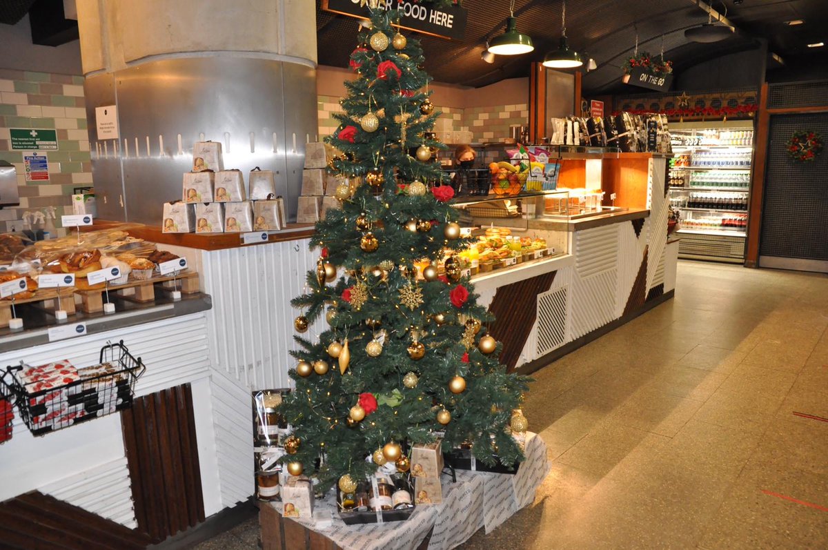 In line with the new government guidelines Sourced Market St Pancras will be offering take-away only. Sourced Market St Pancras will be closed from Christmas Eve until the 4th of January. 

Thank you for all your support through this turbulent time! ✨