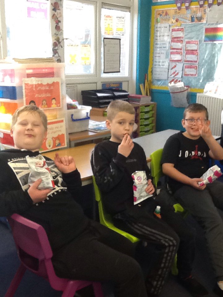 Epic Explorers 3/4 tweet media
