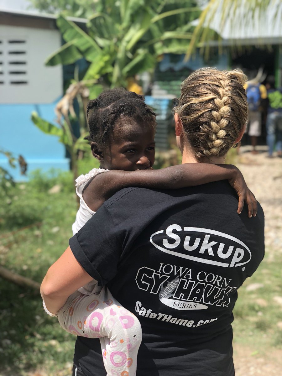 elschmitt3g's tweet photo. Before the #evermorechallenge was cool?
@GoservG - Giving life changing opportunities in #Haiti since 2010.
#TuesdayThoughts
#TeamSukup
#SafeTHome
#evermorealbum
๐ธ & ๐๐ผโโ๏ธ h/t @RG4SukupMfg https://t.co/VrQ6ZYpdsX