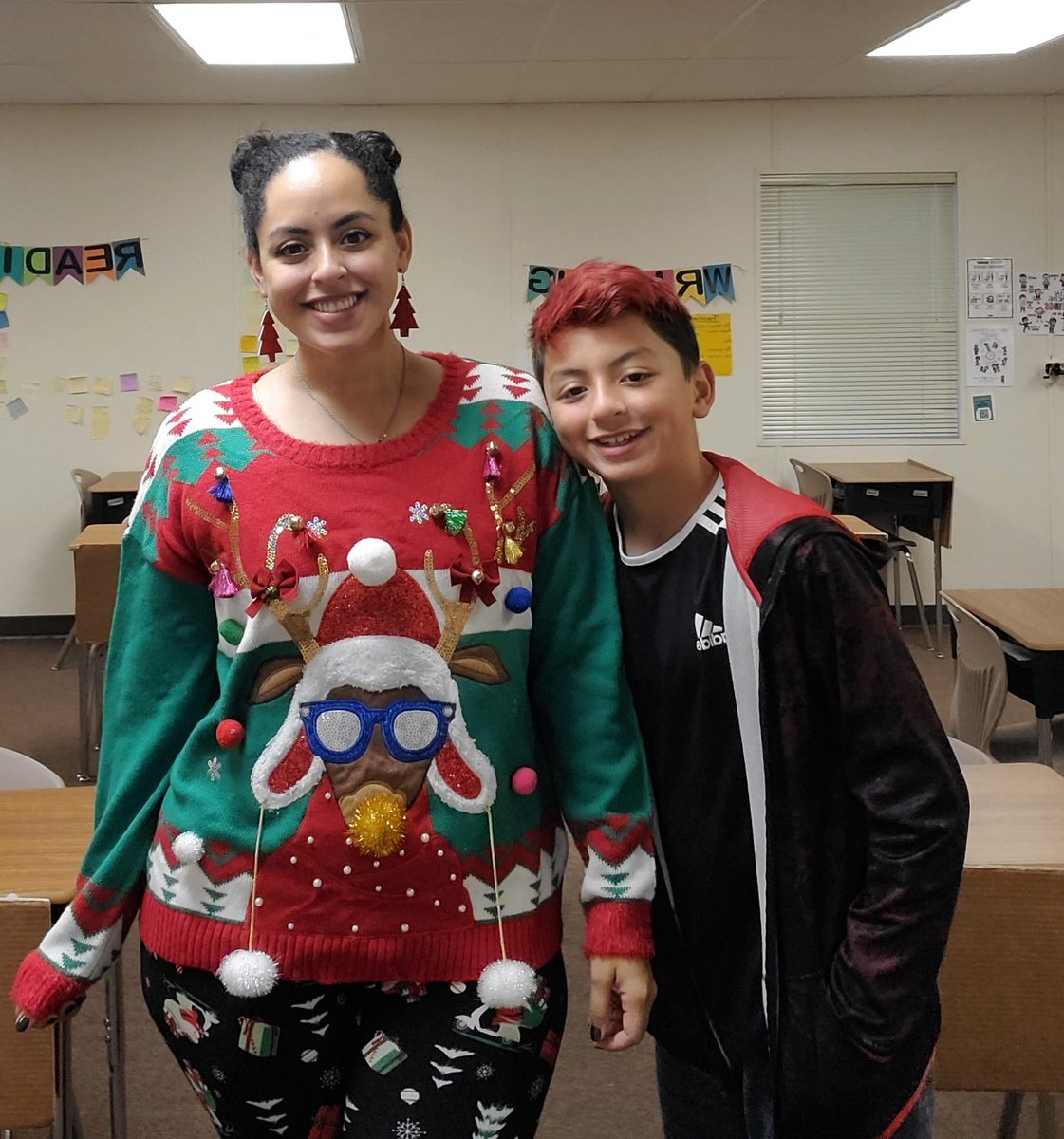 connierayo's tweet photo. Ugly sweater contest  🥰 #kdepride #kdedragons https://t.co/FTWipP38Qu