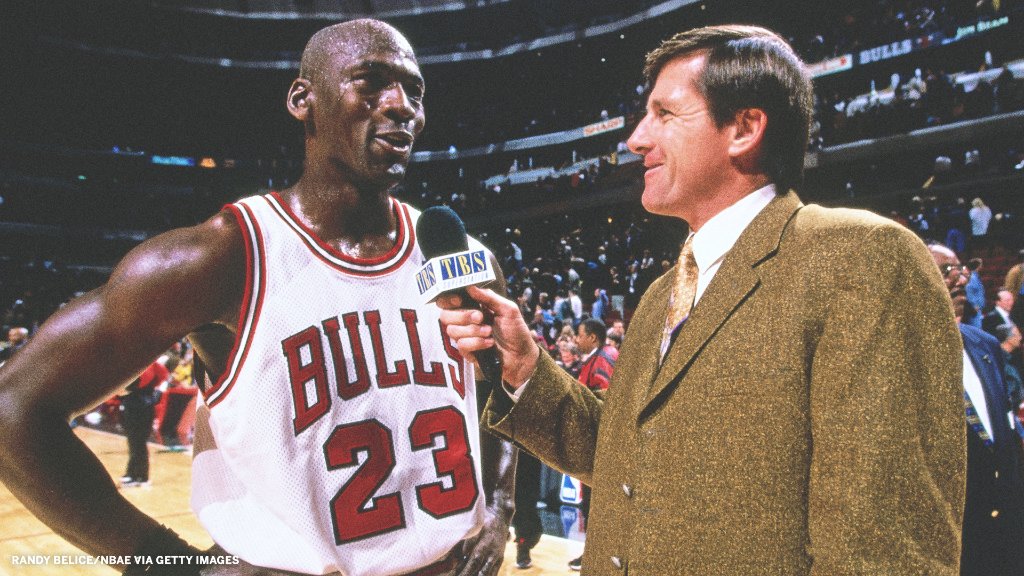 espn's tweet photo. Four years ago today, we lost Craig Sager 🙏

Legend. Fashion icon. #SagerStrong https://t.co/mw3ICJXvEG