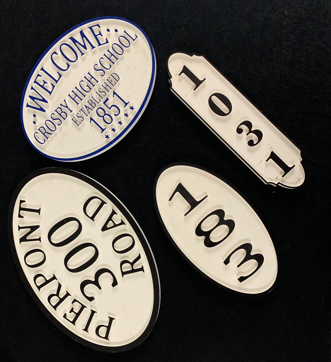 CrosbyBulldogs's tweet photo. Students in Mr. Battaglia’s Manufacturing 1 class have been busy creating gifts for sale! #techedtuesday https://t.co/4uQugOzc0K