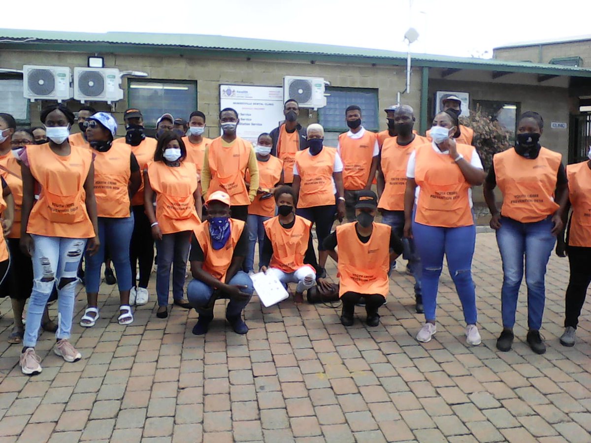 GautengY's tweet photo. Westrand corridor took upon themselves as well to embark on PENS DOWN program to discourage young people from celebrating finishing writing exams using alcohol @cci_network @EkSeYouth @GP_CommSafety @SAPoliceService @FaithMazibukoSA @union_southern @ https://t.co/lc9MAgwl3G