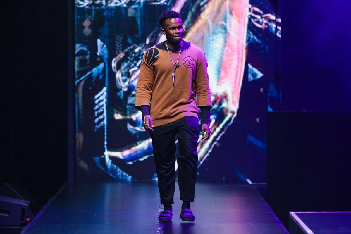 Dbnfashion_fair's tweet photo. Designer: Sipho Lushaba

📸: @sdrphoto 

[DFF Class of 2020 Fashion Showcase &amp; Recognition Awards] 

#supportlocal #dff2020  #dbf2020 #durbanhasmore #madeindurban #rediscoverdurban #buylocal #supportlocalbusinesses @eThekwiniM @DBNBusinessFair https://t.co/ineFM0mCUq
