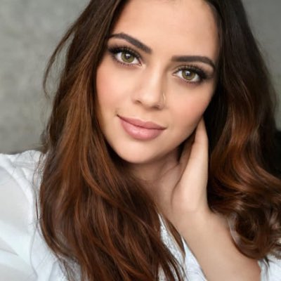 SilaWorldChanel's tweet photo. #NouvellePhotoDeProfil https://t.co/M4dTFpL2SV