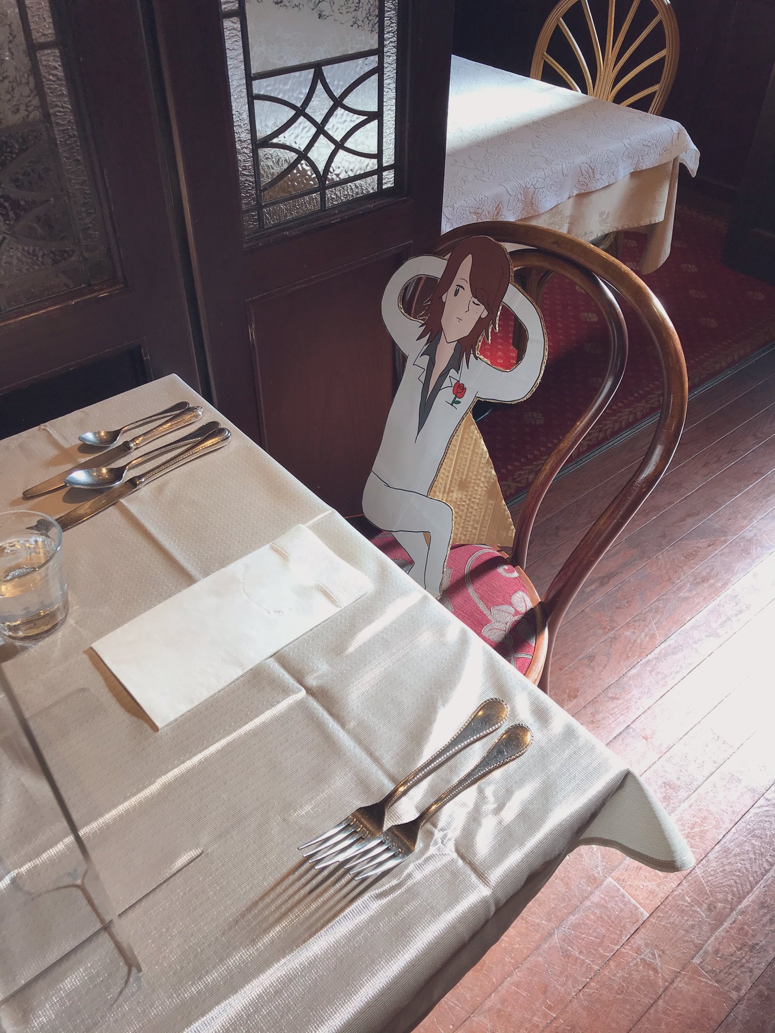 Trms Ydkiudoi 本当に爆笑して しまったんだけど オシャレなフレンチレストランで 周りに普通に一般のお客様がいて その中で これ 本当に笑ってしまった 前日からにお店に行ってお願いして 準備してくれていたようで まさかの