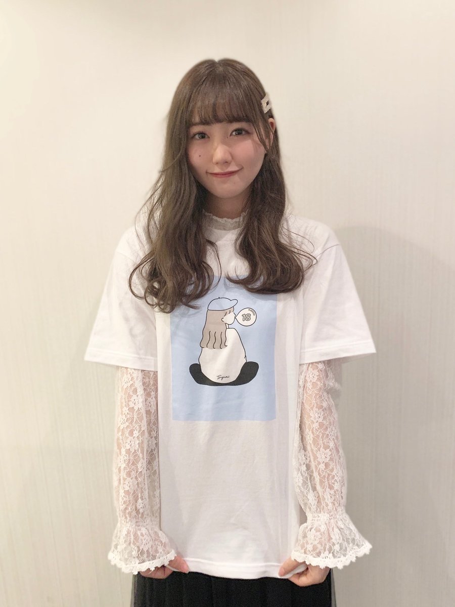 tomo59nagi's tweet photo. 改めて、本日お誕生日おめでとうございました㊗️
SRにインスタLIVE、沢山の報告と、楽しかった ありがとう😊
最後に『大人になる前に』を歌ってくれて感極まったし、観ていたファンも喜んだことと思う
来年も皆んなでお祝い出来ますように
#小熊倫実 #TD
#18th誕生日おめでとう
#小熊倫実生誕祭 #81th https://t.co/2cFY6w78wn