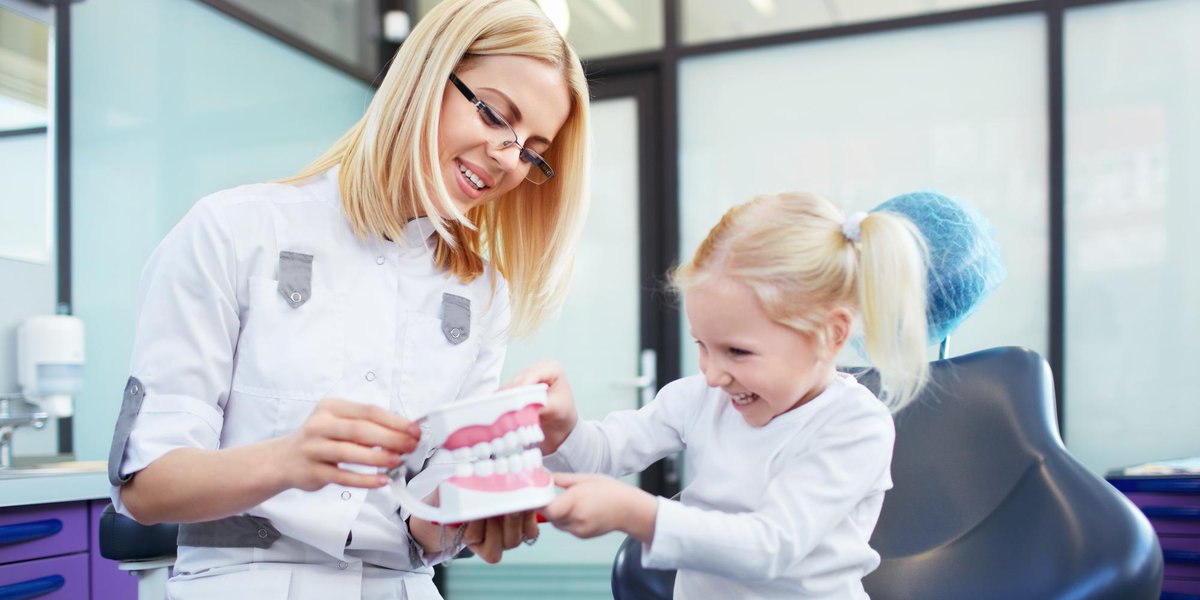 KidSmilesNC's tweet photo. A Parent's Guide to Mouthwash for Kids https://t.co/TE5WLOm0B9 https://t.co/nooL82wHoC