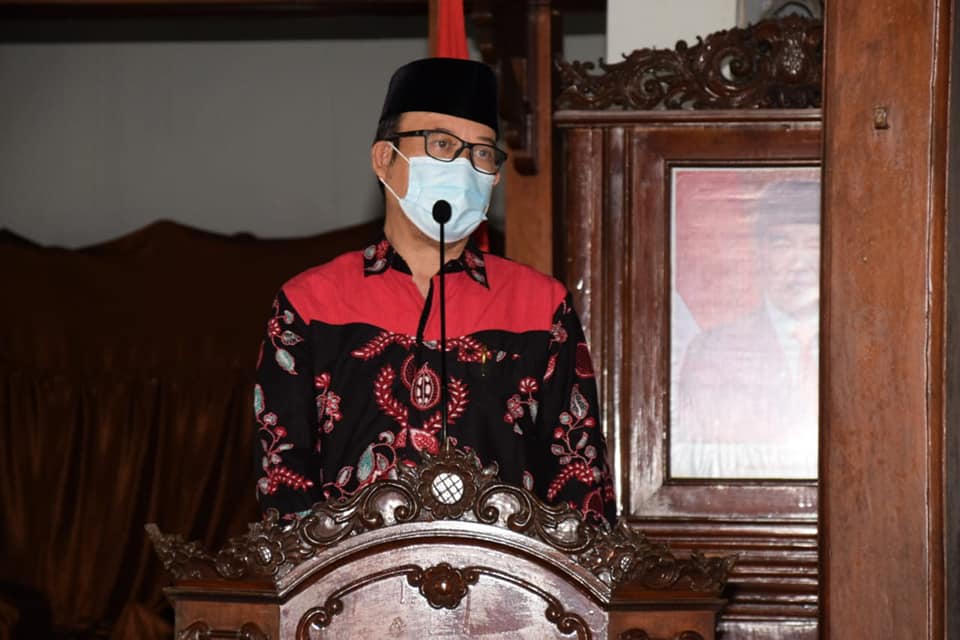 BmsMedsos's tweet photo. Sumber berita dari
https://t.co/u4XZlPPd9M
Bupati Minta ASN Muslim di Banyumas setorkan Zakat lewat Baznas https://t.co/6QKETMASxj