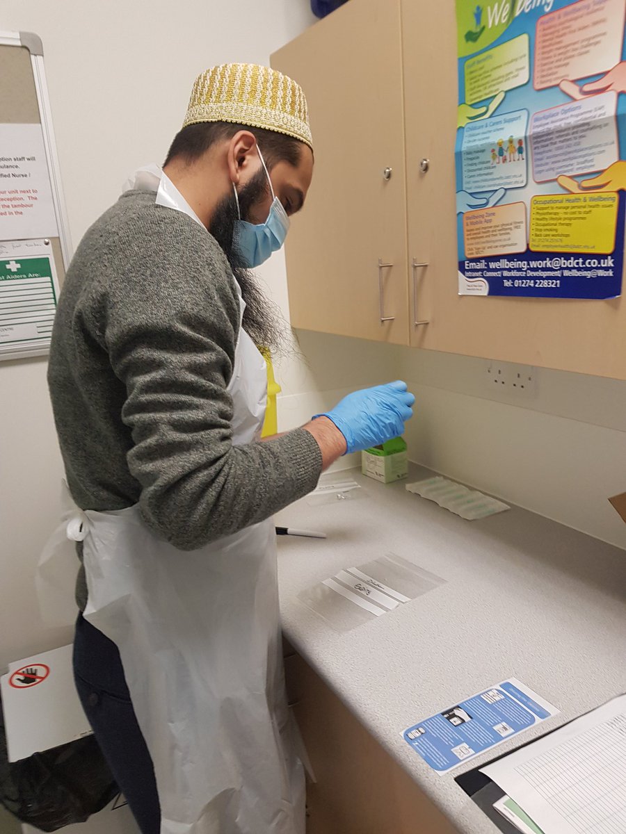 springfieldsurg's tweet photo. Over 80 of our most vulnerable patients are being vaccinated this afternoon. https://t.co/Ak9mGGNGBC