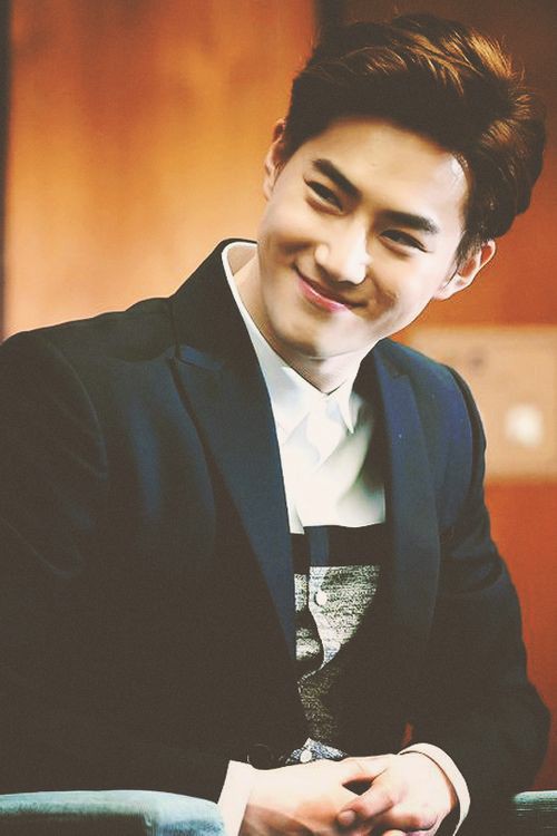 myeonsmiling tweet picture