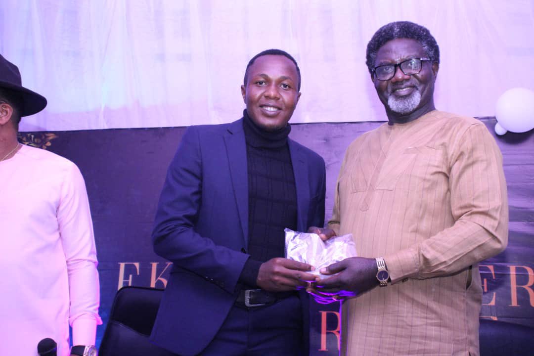 OneEkiti's tweet photo. Representing the longest-running awards dedicated to young people on Twitter, One Ekiti’s objective is to support youth development, digital social innovation, and to inspire others to take action in communities across Ekiti State. #EkitiTwitterAwards https://t.co/RHMn0zSJ0d