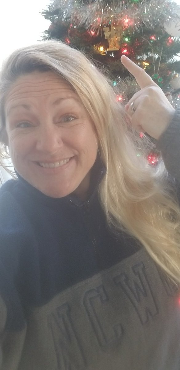 coachbee_mms's tweet photo. College Gear Day!!!!
North Carolina Wesleyan College!
Go Bishops! ❤ (& my NCWC soccer ornament) #NCWC_WS & #ncwc_msoccer (Hubs played too!)
#WeAreMcDougle #McDougleMiddle #ncwcalumni
#ncwesleyan
Class of 199something! 😉 https://t.co/MbNWuCfGXJ