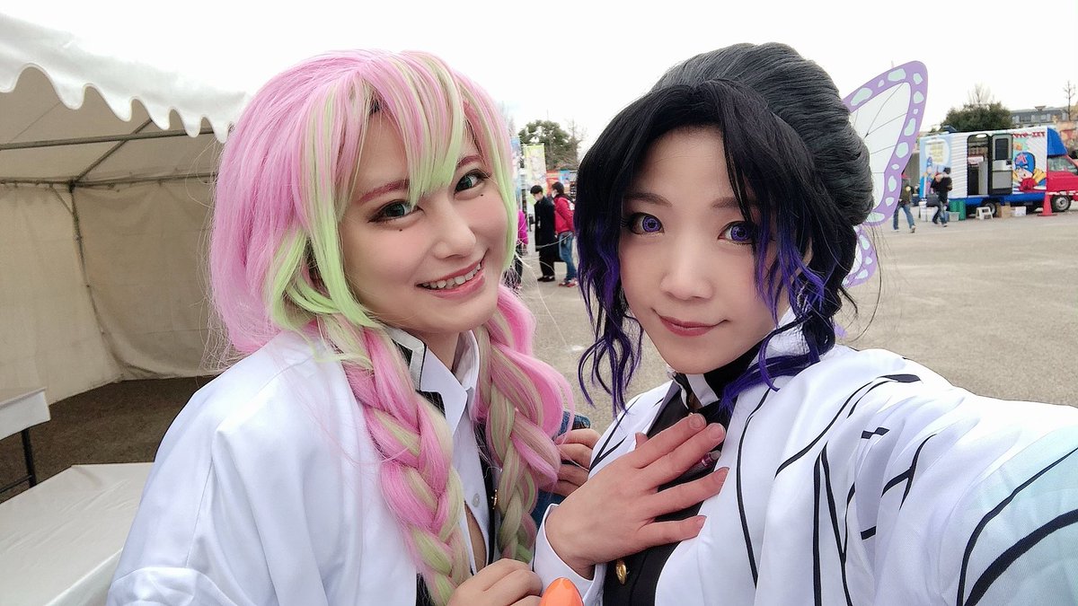 なるとも 鬼滅の民 ななせちゃん Nana Se Arata かわいい蜜璃ちゃんにツーショいいですか って声掛けられた時は え わたしですか って挙動不審になったよ かなうさん Yamatona 2 廃工場スタジオのフライヤー御協力頂いたイケメン