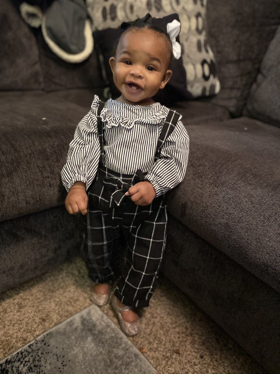 maezade_'s tweet photo. 🖤💁🏾‍♀️ da classy baby https://t.co/pMV7vRl79K