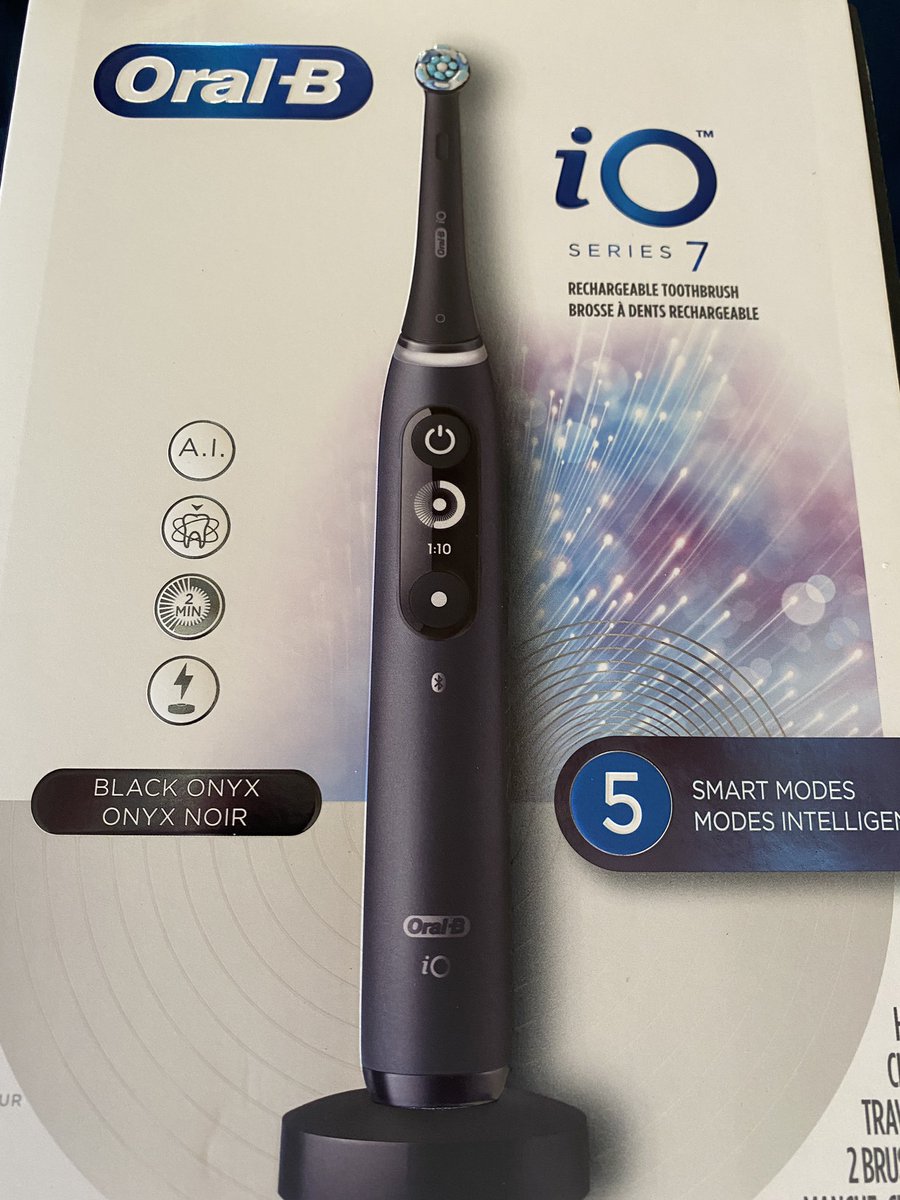 dave_dave007's tweet photo. @marc_saltzman @ambermac my toothbrush just completed a firmware update! Wow, best toothbrush ever by the way #oralbio7 #oralb https://t.co/74FbDzTME0