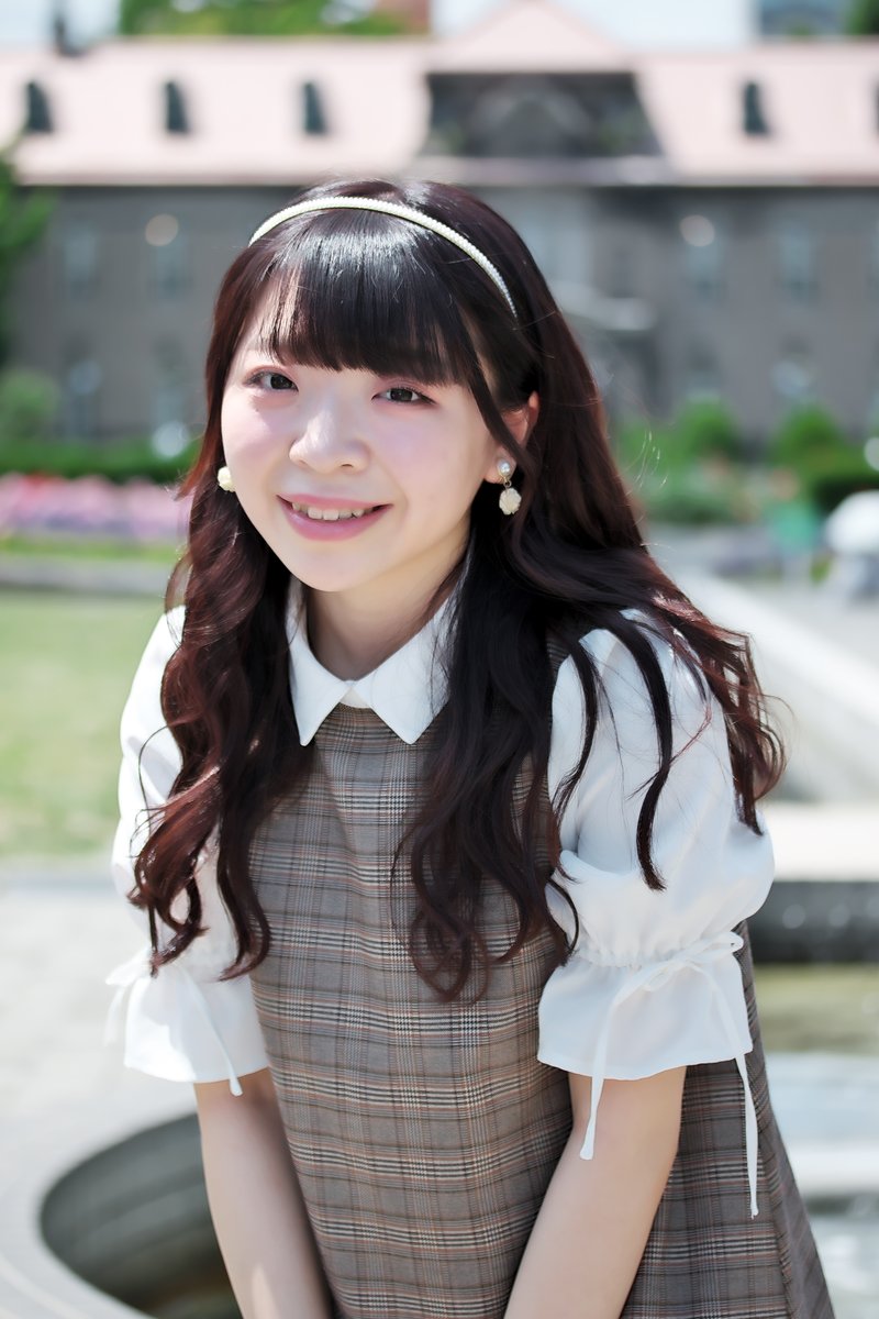 tetsu_501se3248's tweet photo. #LOOKBACK2019
ふと思ったんだけど、この頃って今より丸い!?
気のせいかな...
ななかちゃん
(大野ななか 3代目HAPPY少女♪ @happygirls_nana )
#思い出振り返り #3代目HAPPY少女 #大野ななか #天使 #美少女 #キリトリセカイ #ポートレート #写真好きな人と繋がりたい ※縦構図
2019.7 大通公園 https://t.co/jKzO8kpk1L
