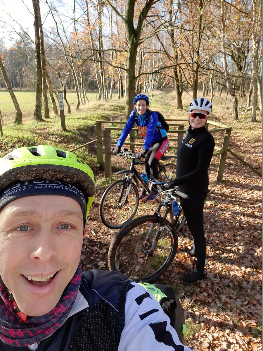 SportBeerse's tweet photo. Samen met  #sportdienst #rijkevorsel &amp; #merksplas en #sportvlaanderen een nieuw #loopparcours in #depomp #blakheide en #kolonie uitgewerkt! Maar liefst 15,5 km #offroad loopparcours! opening voorzien in voorjaar 2021! #sportbeerse #ookbuitenbeleefjemeer #outdoorrunning https://t.co/b8nuhm9C82
