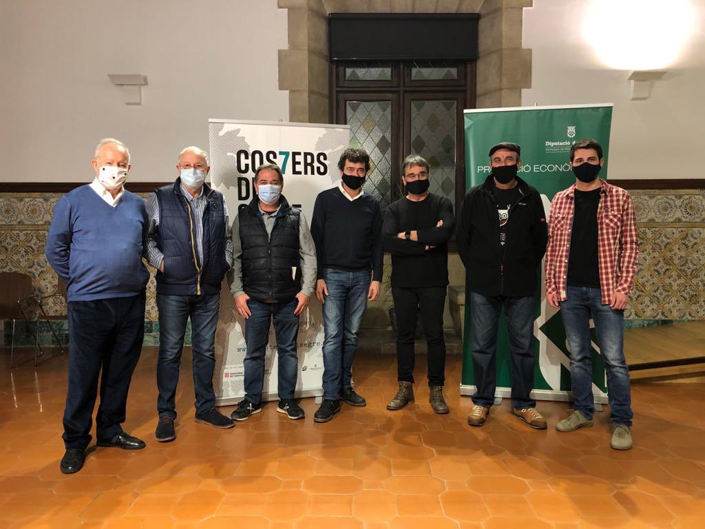 DO_CostersSegre's tweet photo. Ahir protagonitzàvem un nou tast online amb professionals del sector. 👏🏻 Un espai on vam podem tastar i descobrir projectes del territori.
▫️ Petits productors, grans vins de la DO Costers del Segre
▫️ Amb @matallonga #cellersanui, #boldu, #masramoneda @VinyaelsVilars https://t.co/6ZGneozU5n