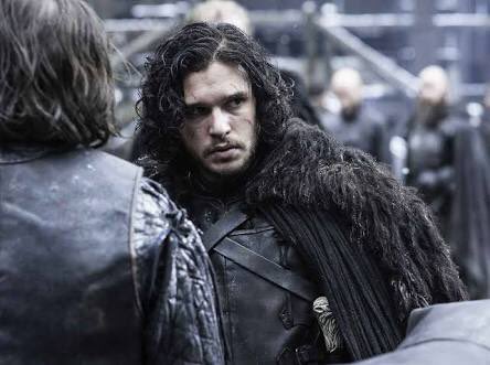 なつき ゲームオブスローンズのジョンスノウ役のキットハリントンもかっこいいっすよね ハイヒール履いて演じてたとか考えられやん 共演の女性と結婚したらしいんやけど切手をゲームオブスローンズコラボの奴で招待客に送るっていうキザエピソードが好き