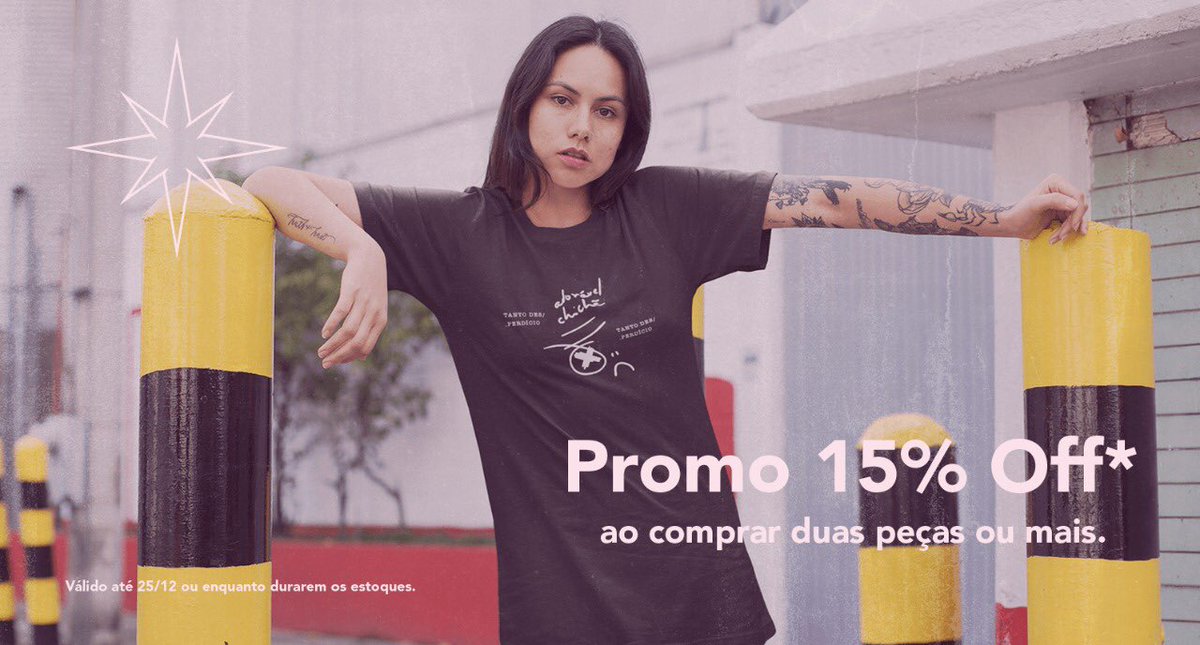 NuzzyRecords's tweet photo. Que tal comprar do pequeno neste Natal? ✨ Toda a lojinha da Nuzzy Records está com 15% de desconto ao comprar duas ou mais peças, até o dia 25/12! 💖 Presenteie aquela pessoa especial com merch lindão e ainda apoia a cena musical independente de SC. 👐 https://t.co/5rYb2SbqnQ https://t.co/hbvgzMKTaO