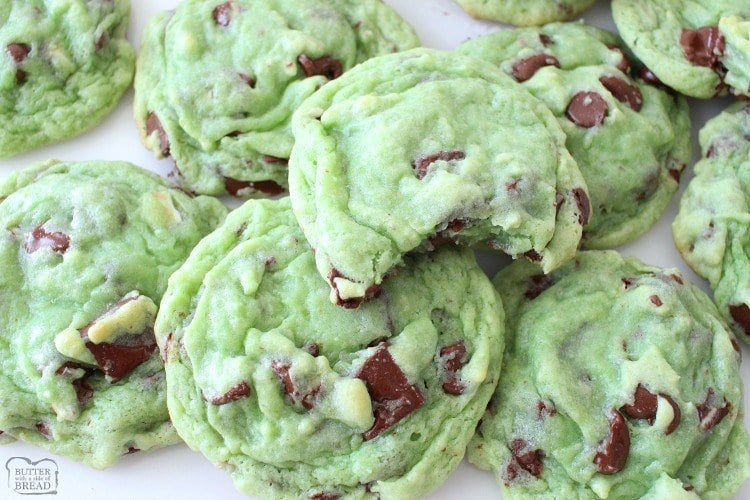 MeasuresGood's tweet photo. Mint Chocolate Pudding Cookies are great for anyone who love the mint-chocolate combination. The addition of pudding yields a soft cookie with wonderful texture. Perfect for the holiday Christmas cookie exchanges! 
https://t.co/Koo1qr8W3Q https://t.co/7rBkTplN6C
