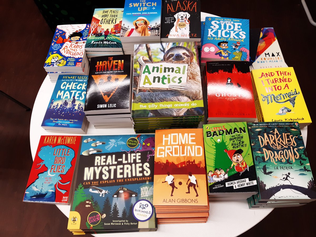 ASFALibrary's tweet photo. Our Book Buzz books are here! All Year 7s and 8s will soon receive their own free book. Happy reading! https://t.co/as1PDnteNw