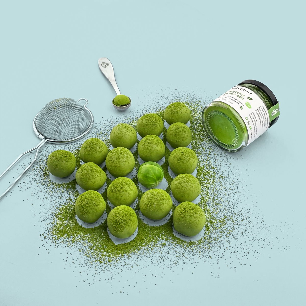 PureChimp's tweet image. Looks like someone will be getting a surprise ‘truffle’...🥬

Your new Xmas recipe! Matcha Truffles available here: purechimp.com/blogs/news/mat…
#Matcha #Christmas2020