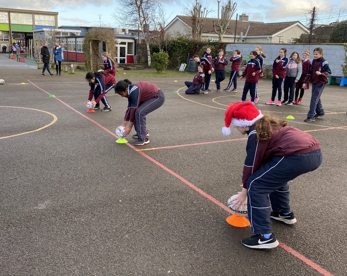 devlins48's tweet photo. A Fantastic Afternoon of Allinclusive Fun Rugby Games with the very Active and Vocal 4th &amp; 5th classes @StJohnofGodKK @LeinsterBranch @KilkennyRFC @KilkennySport @KilkennyLP @ActiveFlag #FromTheGroundUp #NeverStopCompeting #Active2020 https://t.co/YEI1V04AYA