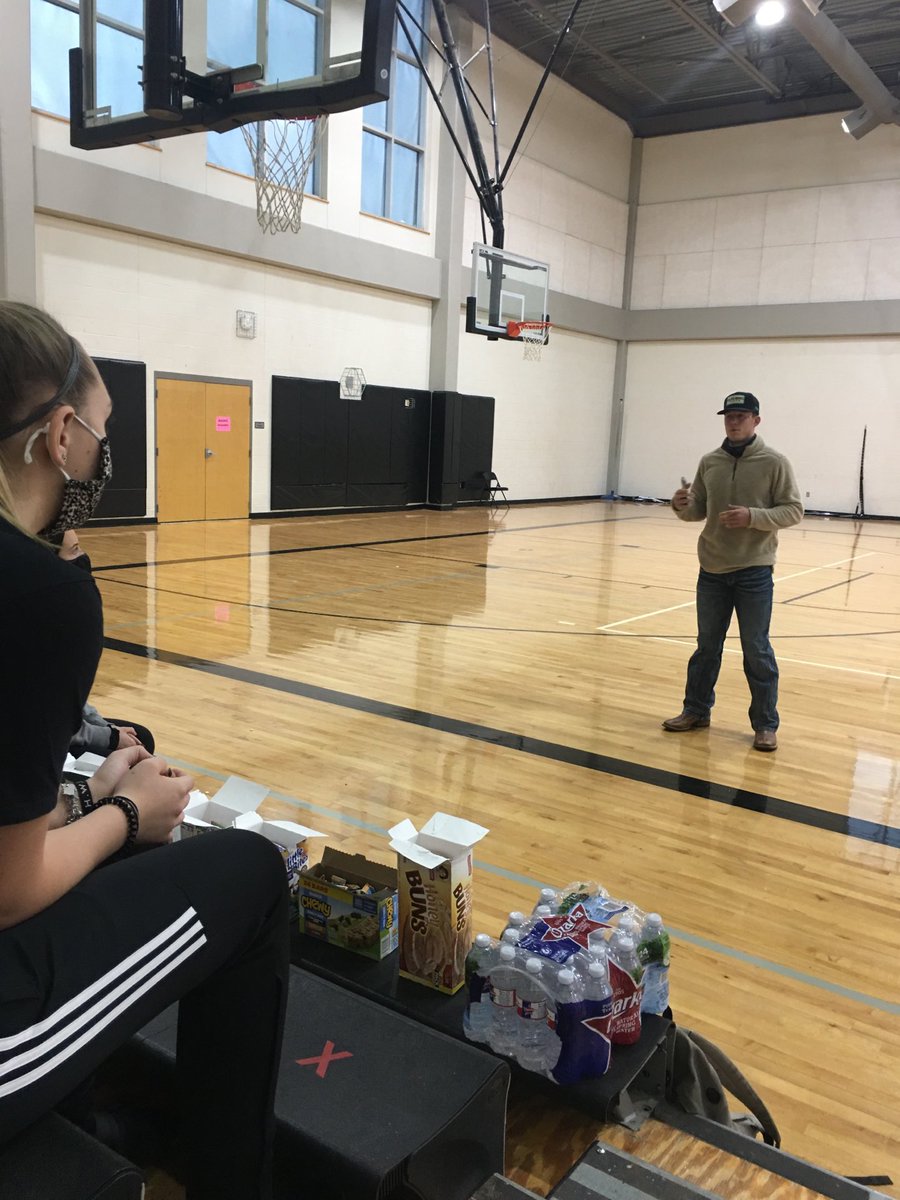 Football_Steele's tweet photo. Starting QB โฆ@WyattBegealโฉ speaking this morning at FCA. #dynamicleader #selfmotivated #skilledcommunicator #serviceoriented #futureready #traitsofagraduate A young man who has been a leader on this campus from the first day. https://t.co/MtpP9loZuL