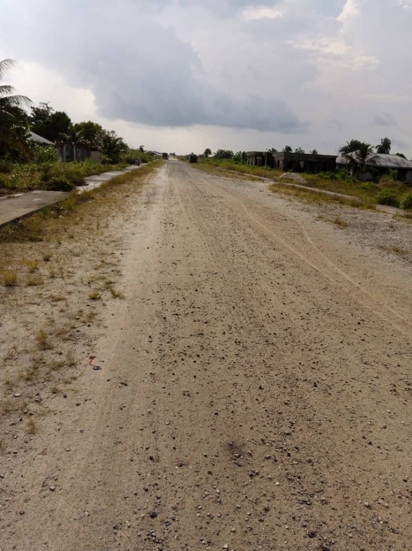 For the construction of Kaa-Ataba Road & Bridges, ₦3.5bn is unaccounted for as site visit revealed 30% work done while 62% of revised contract sum had been paid implying contractor had been overpaid to the tune of ₦3.5bn.We urge  @ICPC_PE to recover this fund #NigerDeltaMoney
