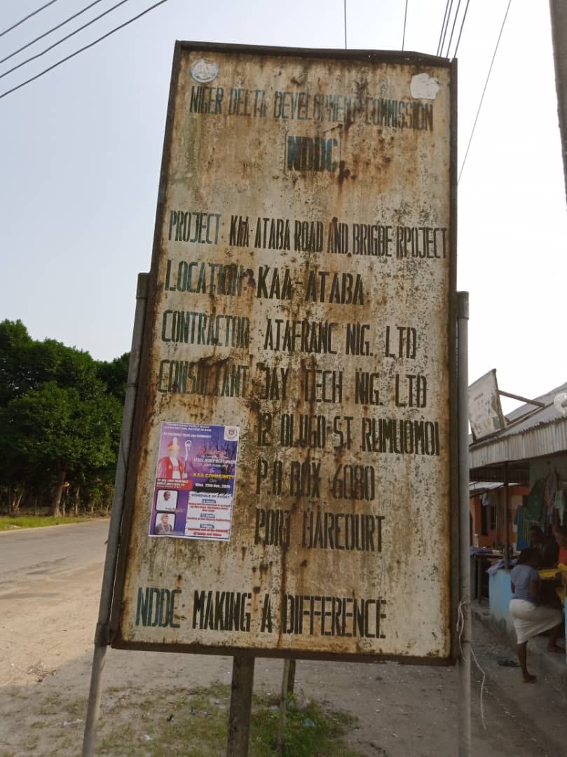 For the construction of Kaa-Ataba Road & Bridges, ₦3.5bn is unaccounted for as site visit revealed 30% work done while 62% of revised contract sum had been paid implying contractor had been overpaid to the tune of ₦3.5bn.We urge  @ICPC_PE to recover this fund #NigerDeltaMoney