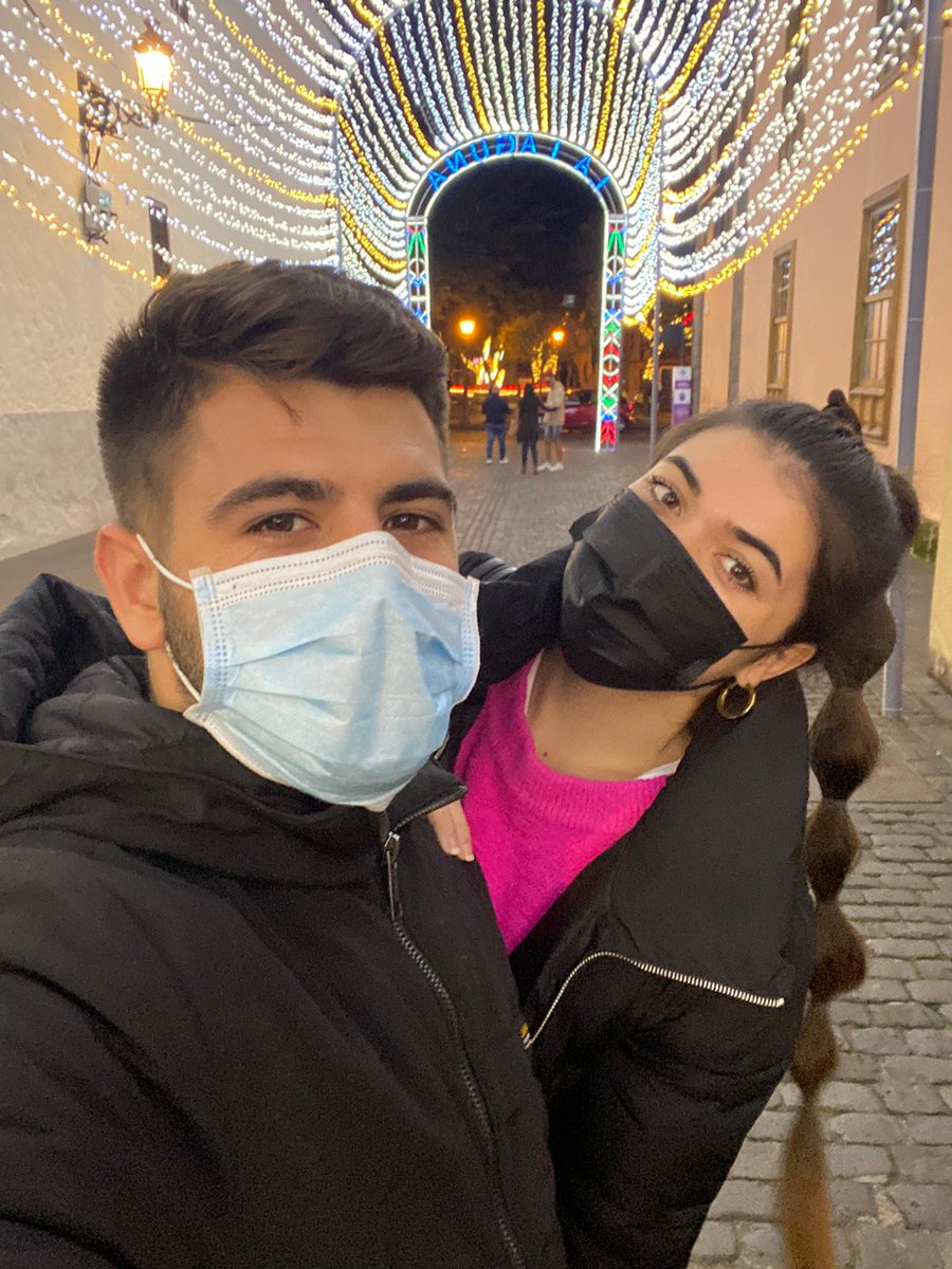 AmandaRamosss_'s tweet photo. Christmas Mood🎄❤ @carlos1998cjg https://t.co/L0fJb5M7Zt