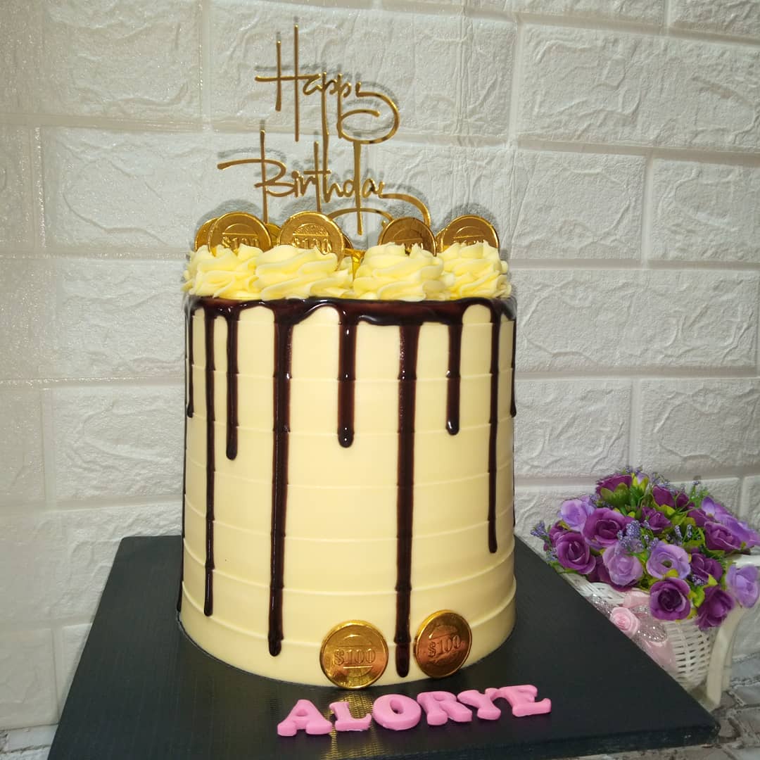 cakesbyruthieee's tweet photo. Let it drip pls #repeatdesign Pls kindly RT 🙏 https://t.co/hXxBZjMzEM